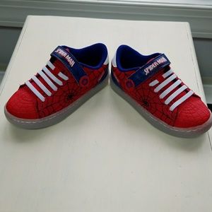 Stride Rite Spiderman Light Up Shoes